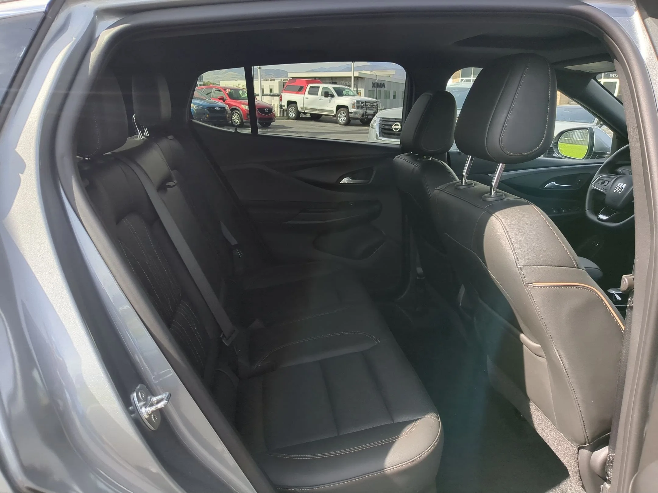 Used 2024 Moonstone Gray Metallic Buick Avenir image 27