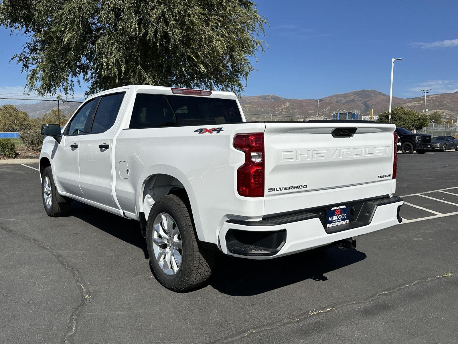 New 2026 Summit White Chevrolet Custom image 12