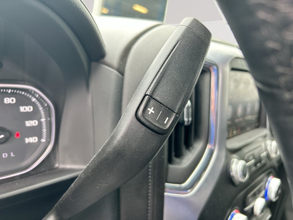 Used 2022 ONYX BLACK GMC SLT image 19