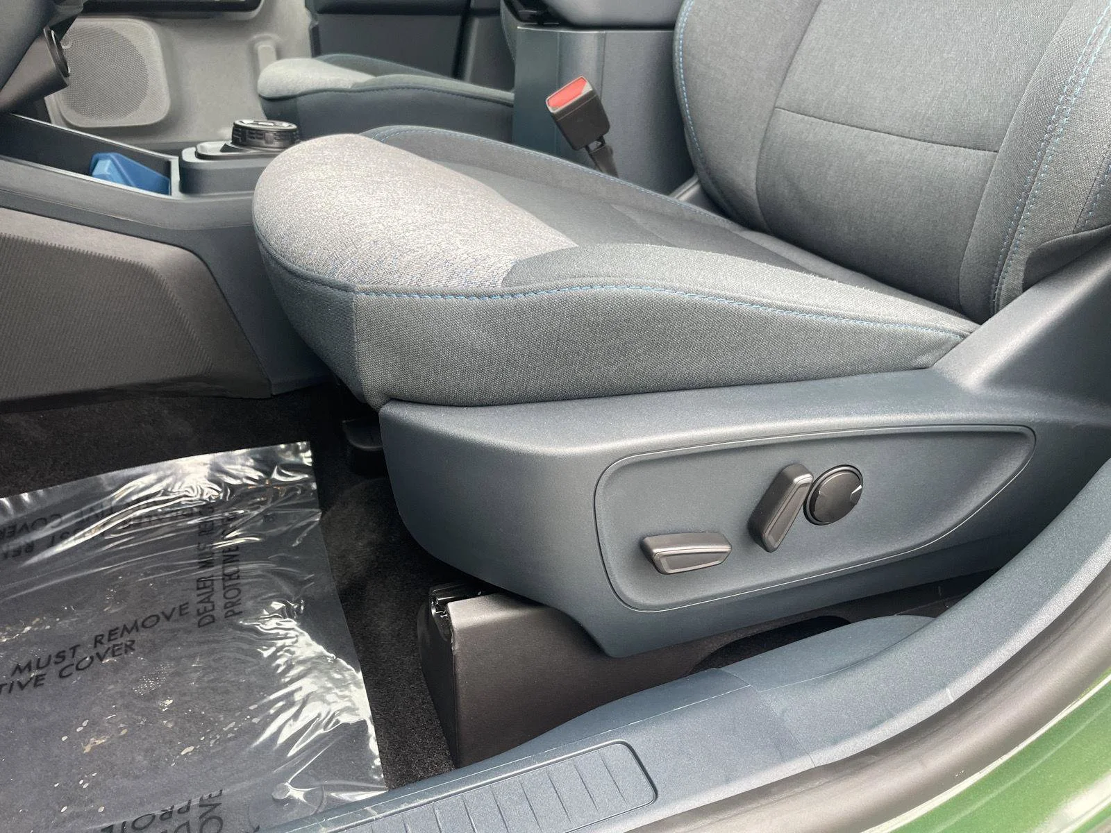 Used 2025 Eruption Green Ford XLT image 4