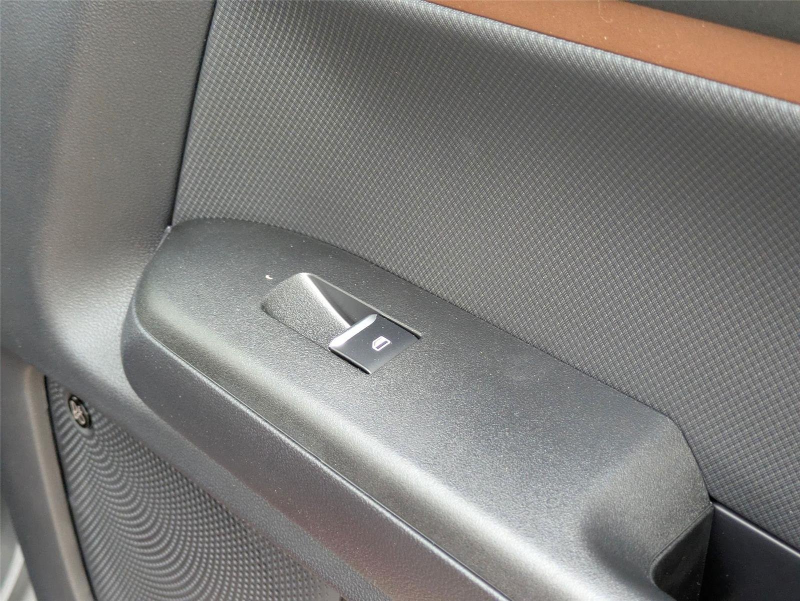 New 2025 Ruby Red Metallic Tinted Clearcoat Ford Outer Banks® image 32
