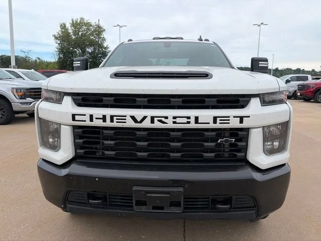 Used 2021 Summit White Chevrolet Custom image 9