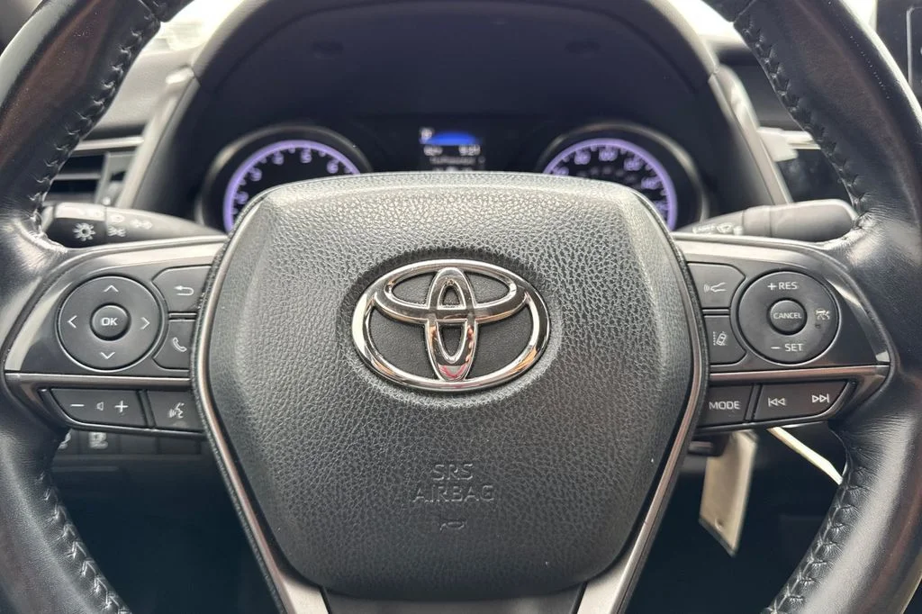 Used 2021 Blue Toyota SE image 25