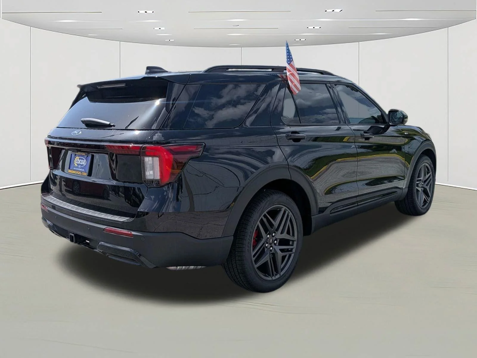 New 2026 Agate Black Metallic Ford ST-Line image 6