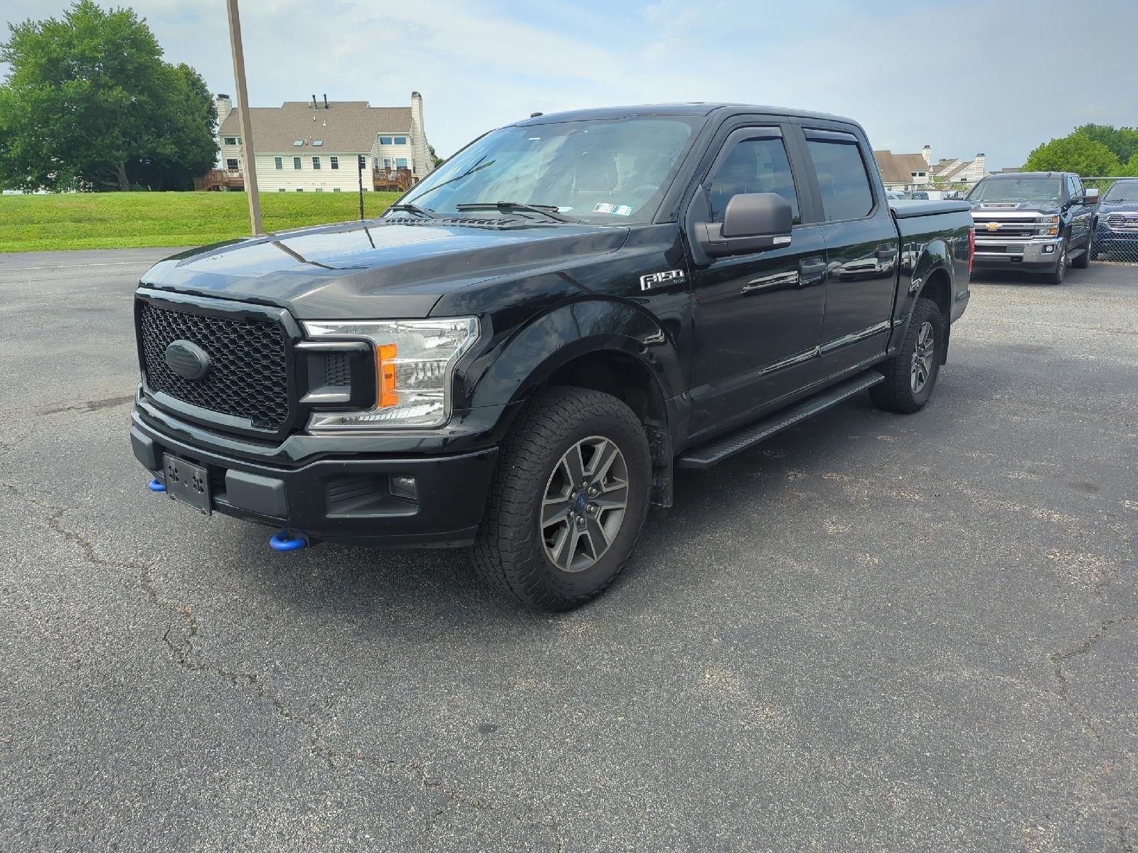 Used 2018 Shadow Black Ford XL image 3
