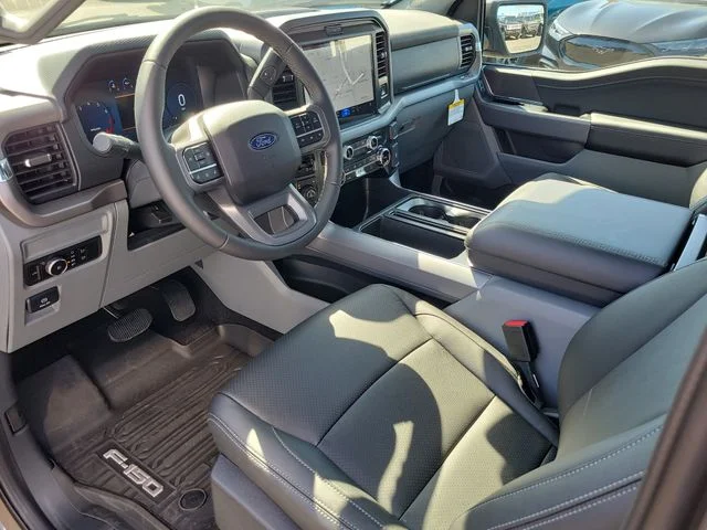 New 2026 Marsh Gray Ford XLT image 24