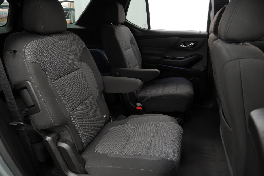 Used 2023 STERLING GRAY METALLIC Chevrolet LT Cloth image 45