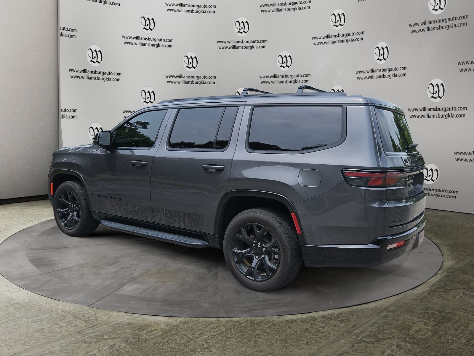 Pre-Owned 2023 Jeep Wagoneer Series II 4D Sport Utility in