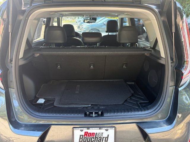 Used 2024 Gravity Gray Kia GT-Line image 39