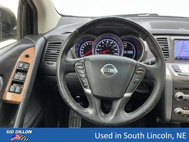 Used 2012 Platinum Graphite Metallic Nissan LE image 19