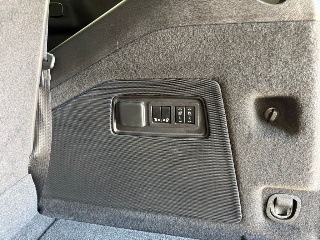Used 2023 Black Cadillac Sport Platinum image 79