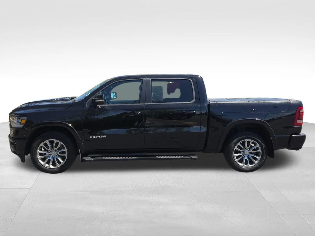 Used 2022 Black Ram Laramie image 14
