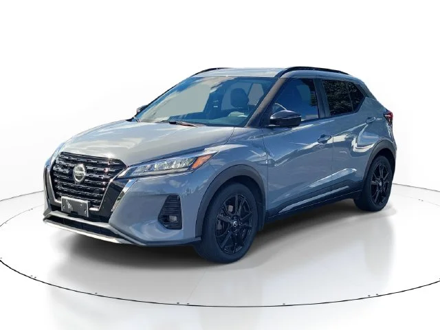 Used 2021 Nissan Kicks SR with VIN 3N1CP5DV6ML518959 for sale in South Holland, IL
