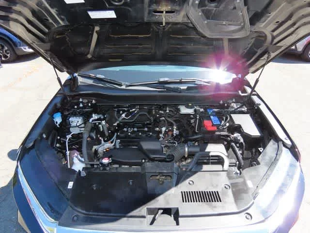 2024 Honda CR-V LX - Photo 10