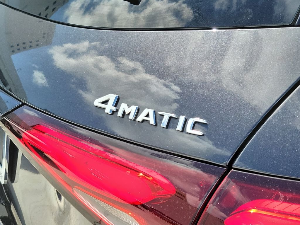 Certified Used 2024 Gray Mercedes-Benz GLC 300 image 8