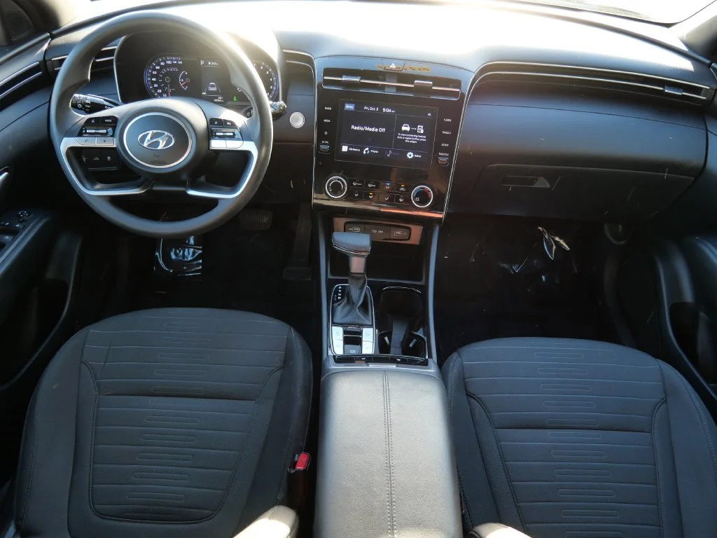 Certified Used 2022 Black Hyundai SEL image 15