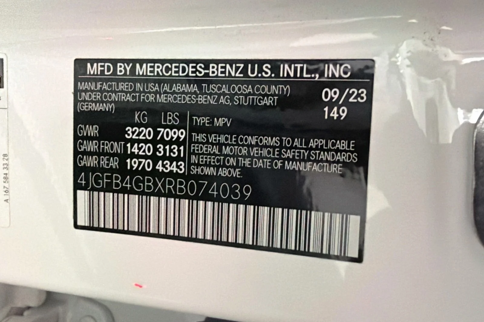 Certified Used 2024 Polar White Mercedes-Benz 450e image 25