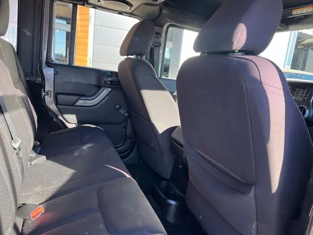 Used 2014 Gray Jeep Unlimited Sport image 20