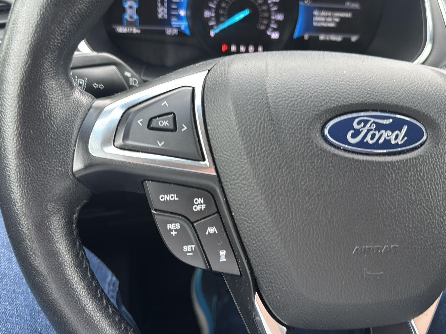 Used 2021 Star White Metallic Tri-Coat Ford Titanium image 15