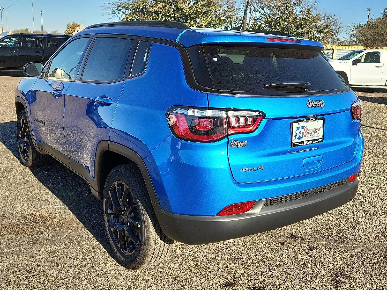 New 2026 Blue Jeep LATITUDE ALTITUDE 4X4 image 3
