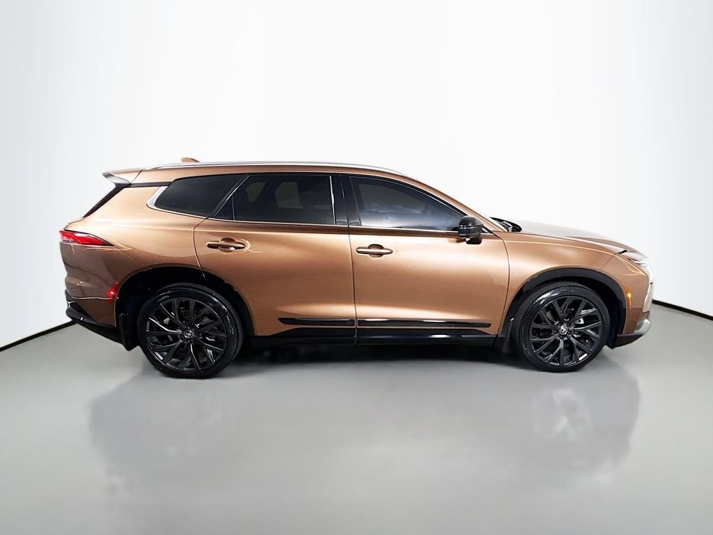Used 2025 Bronze Age Toyota Limited image 26