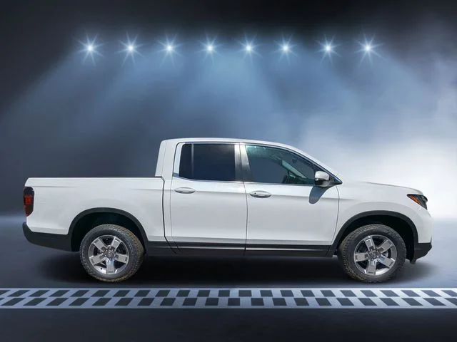 New 2026 Platinum White Pearl Honda RTL image 2