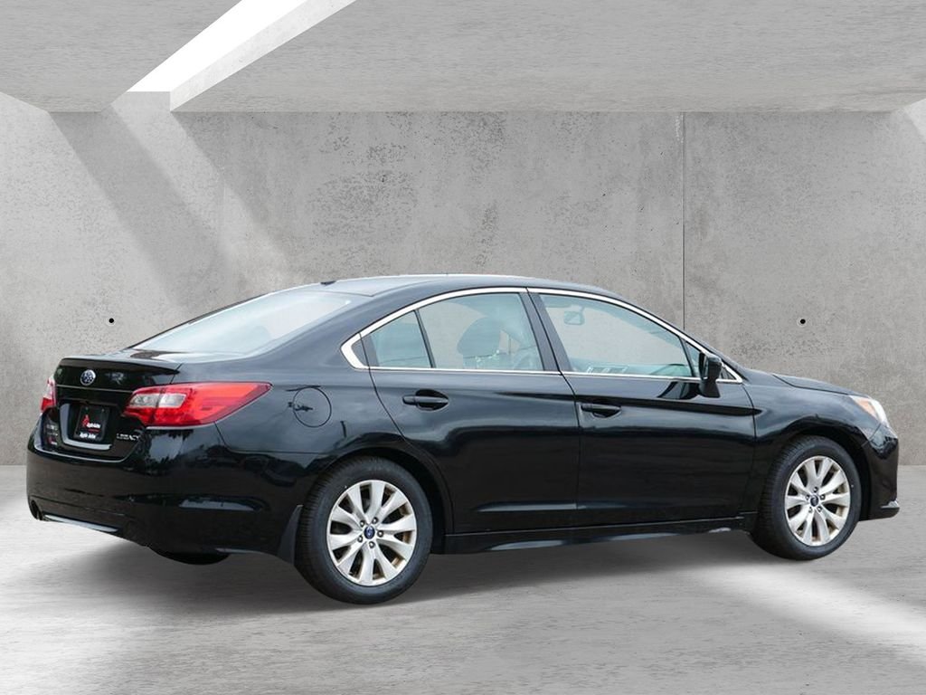 Used 2015 Black Subaru 2.5i image 3