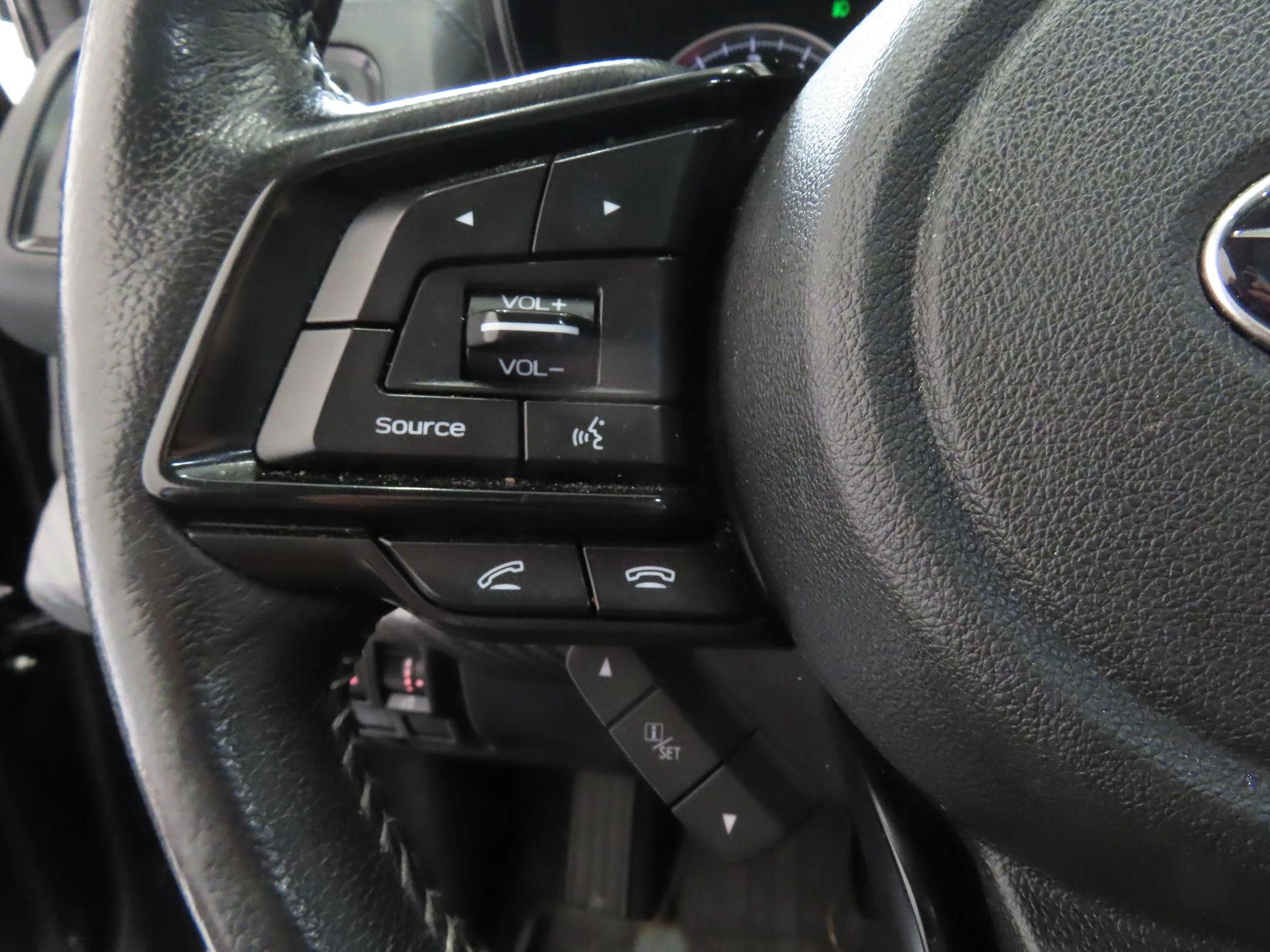 Used 2022 Black Subaru Onyx Edition image 12