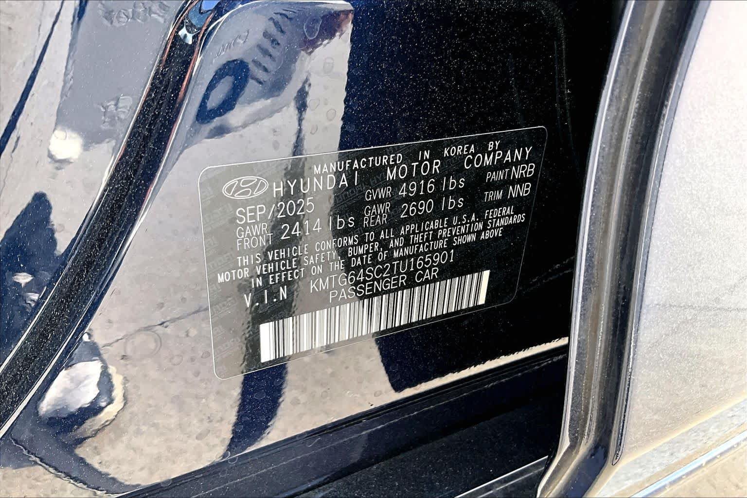 Certified Used 2026 Capri Blue Genesis 2.5T image 32