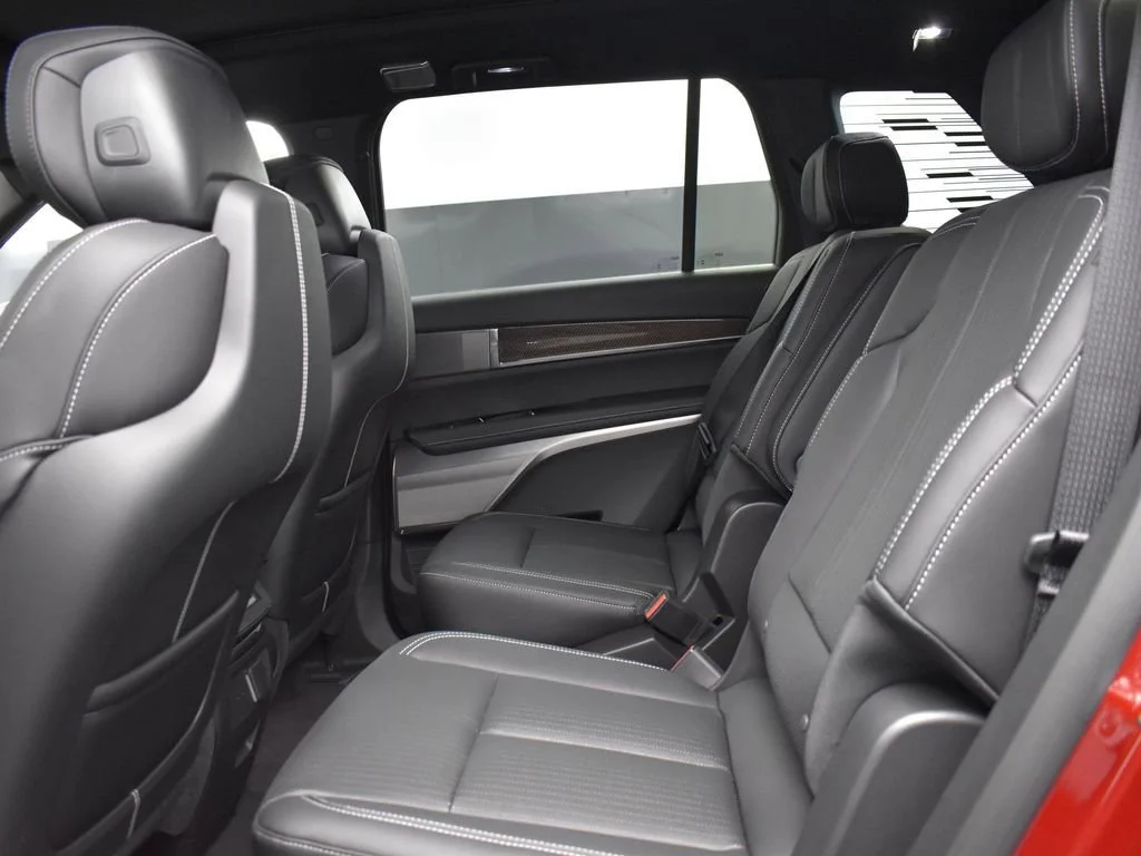 2026 Cadillac VISTIQ Sport - Photo 30