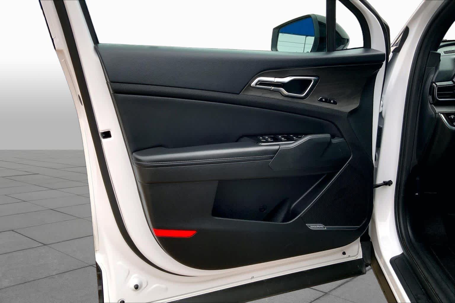 Used 2023 Glacial White Pearl Kia X-Pro Prestige image 22