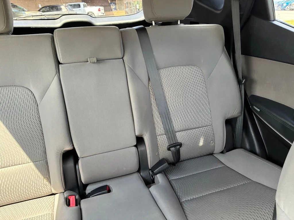 Used 2017 Silver Hyundai 2.4 Base image 16