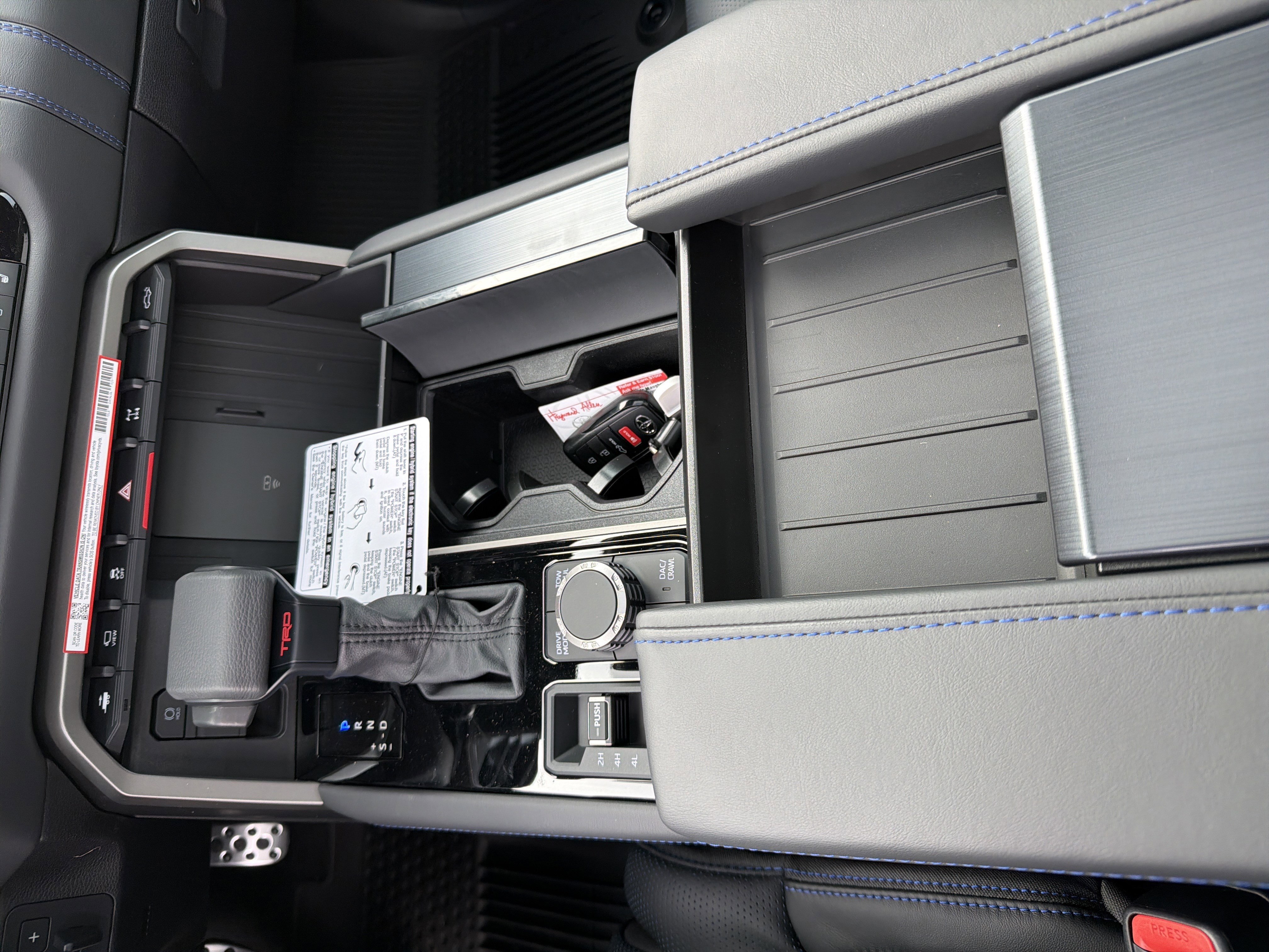 2026 Toyota Tundra Platinum - Photo 14