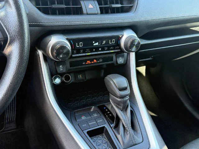Certified Used 2025 MAGNETIC GRAY MET. Toyota XLE image 16