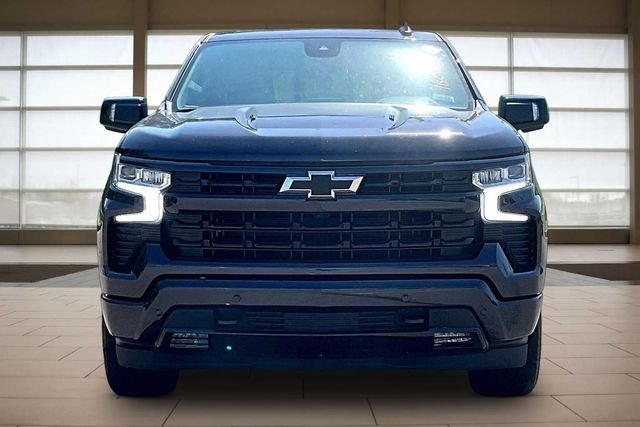 Used 2024 Gray Chevrolet RST image 3