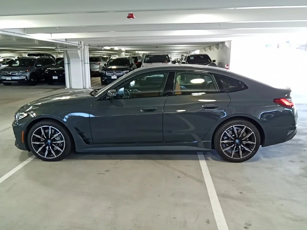 Used 2022 Gray Metallic BMW eDrive40 image 8