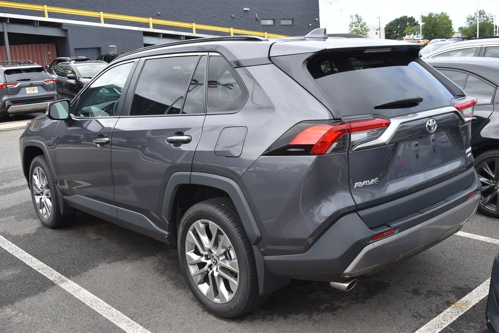 Used 2022 Gray Toyota Limited image 3