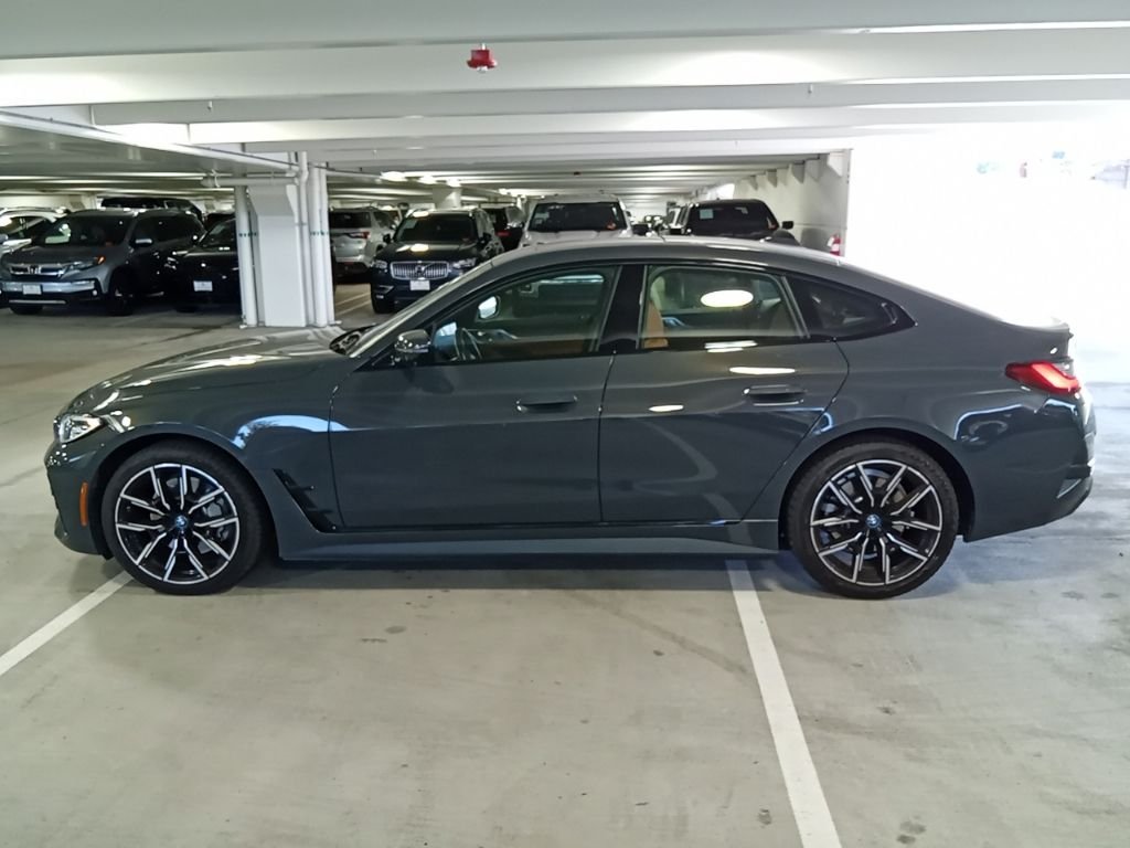 Used 2022 Gray Metallic BMW eDrive40 image 8