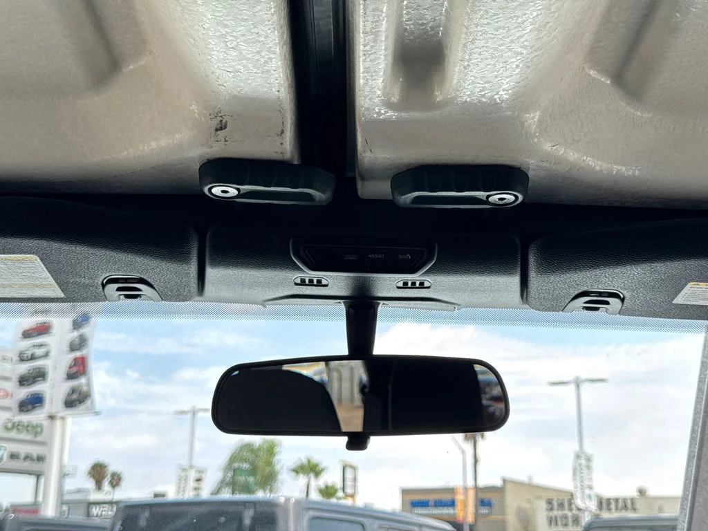 Used 2022 White Jeep Unlimited Willys image 24