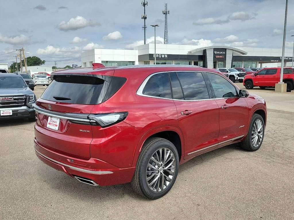 2026 Buick Enclave Avenir - Photo 11