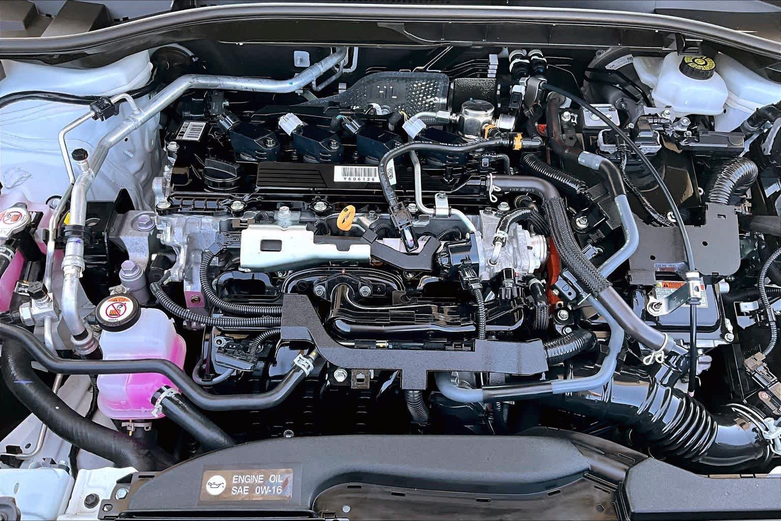 Used 2024 Wind Chill Pearl Toyota Hybrid XSE image 30