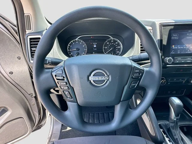 Used 2022 Gray Nissan SV image 11