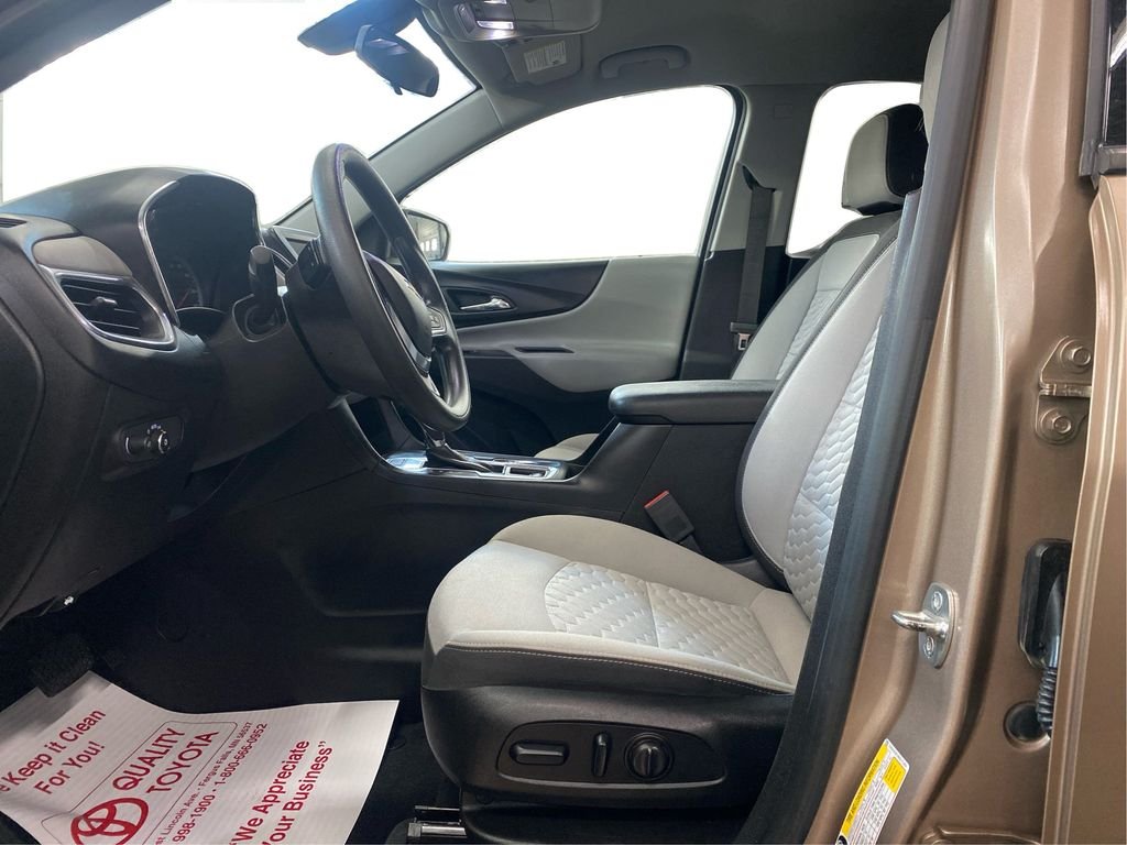 Used 2019 Beige Chevrolet LS image 7