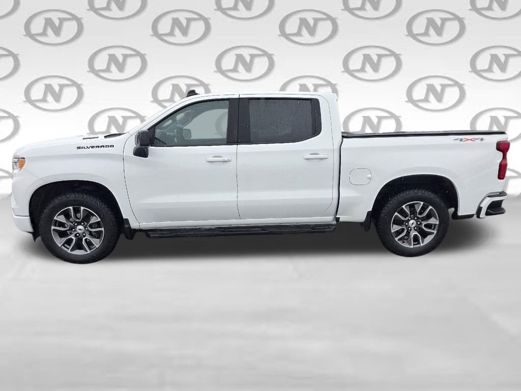 Used 2023 Summit White Chevrolet RST image 13