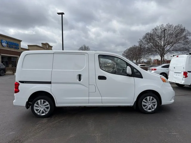 2021 Nissan NV200 SV - Photo 7