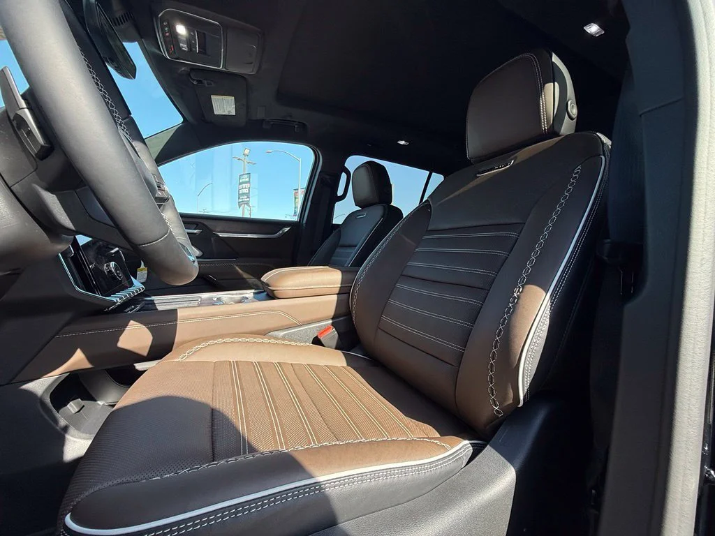 New 2026 Ebony Twilight Metallic GMC Denali Ultimate image 35