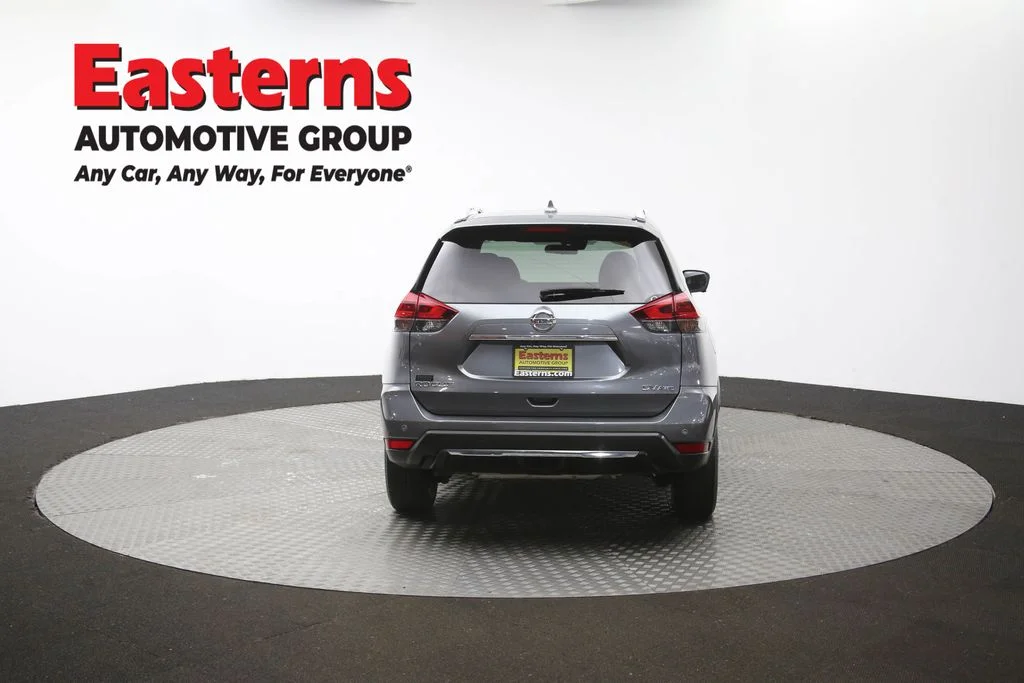 Used 2020 Gray Nissan SV image 40