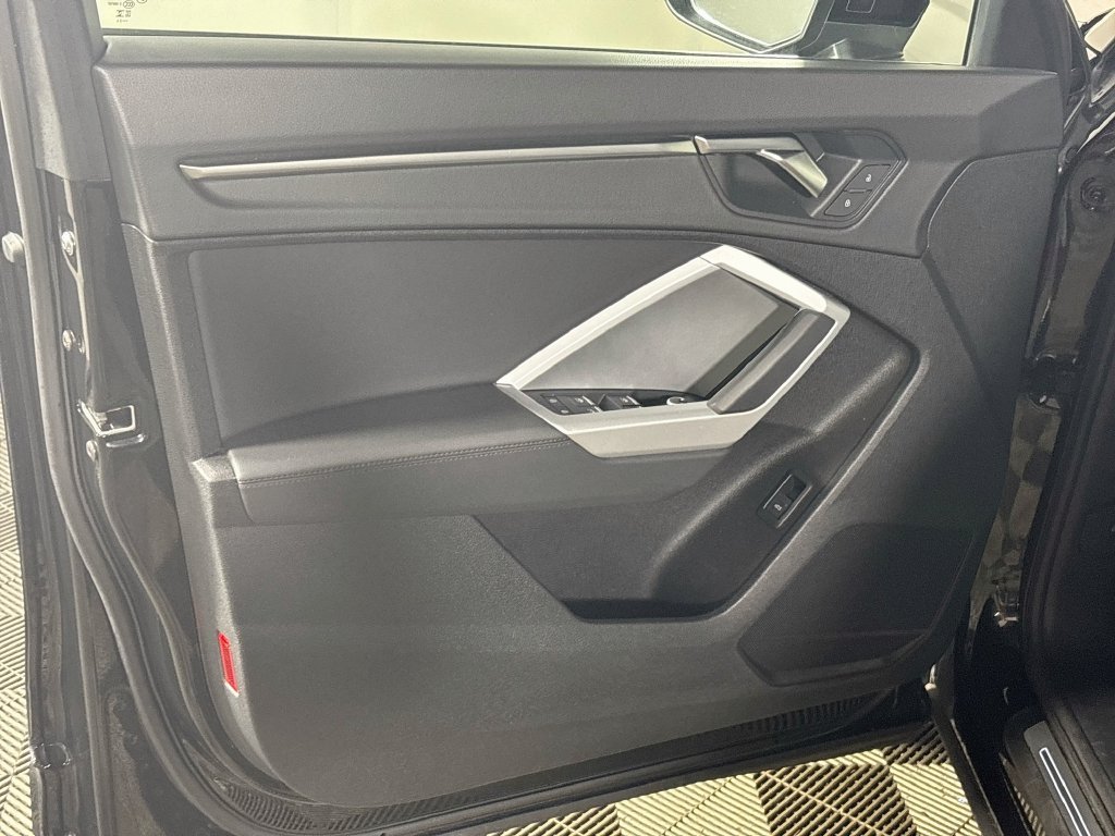 Used 2025 Mythos Black Metallic Audi Premium image 10