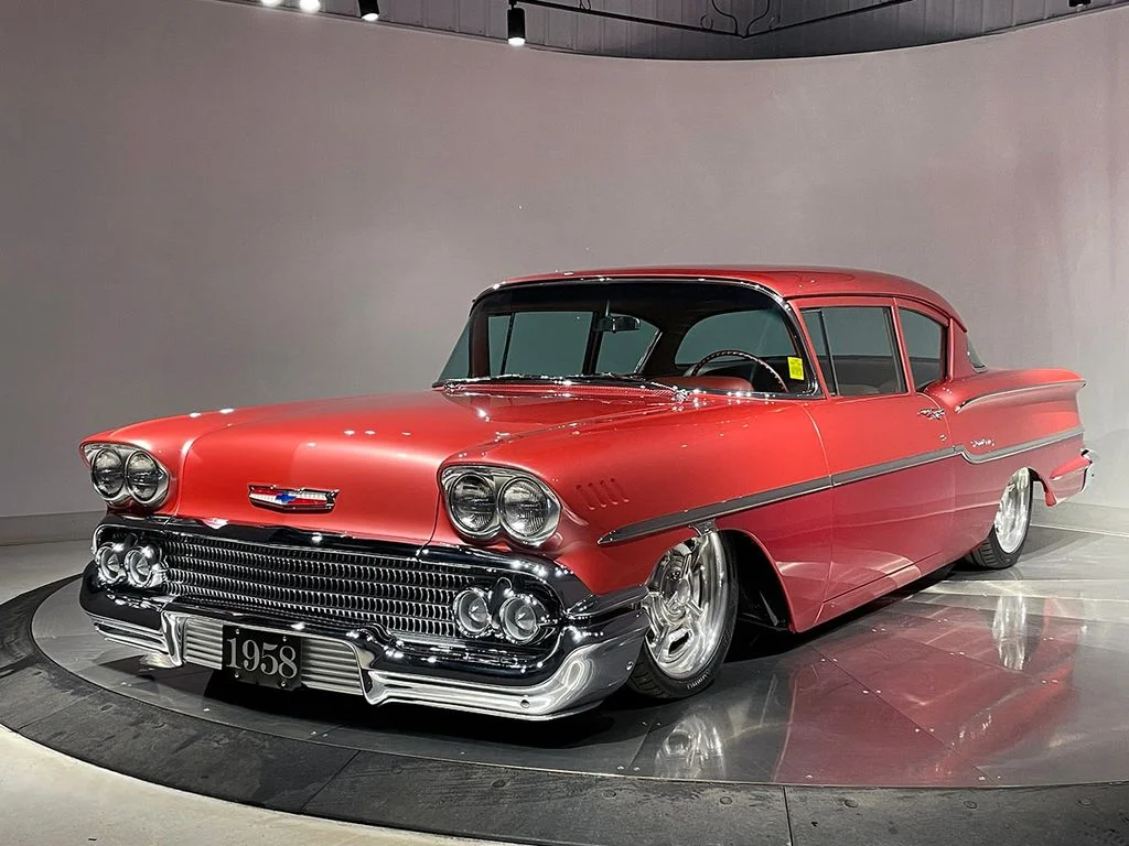 Used 1958  Chevrolet  image 2