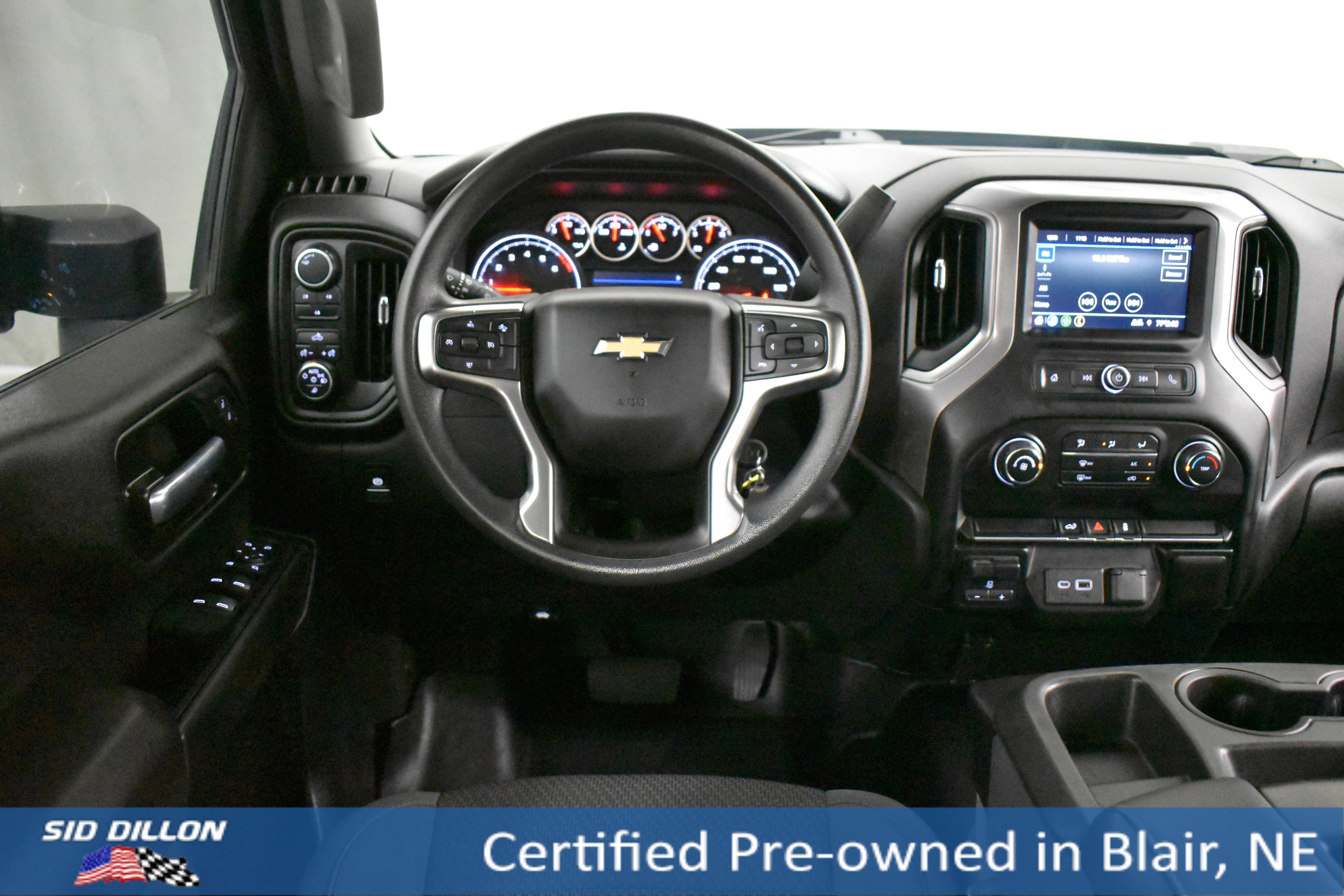 Used 2021 Northsky Blue Metallic Chevrolet Custom image 4